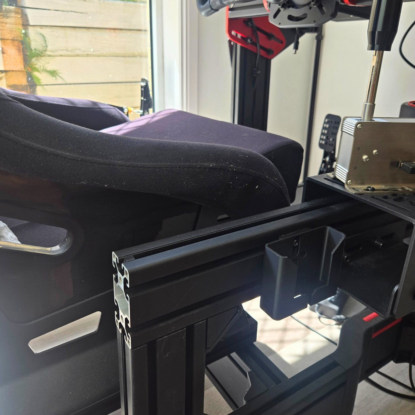 Phone Holder for Sim Rigs – Aluminium Profile Mount