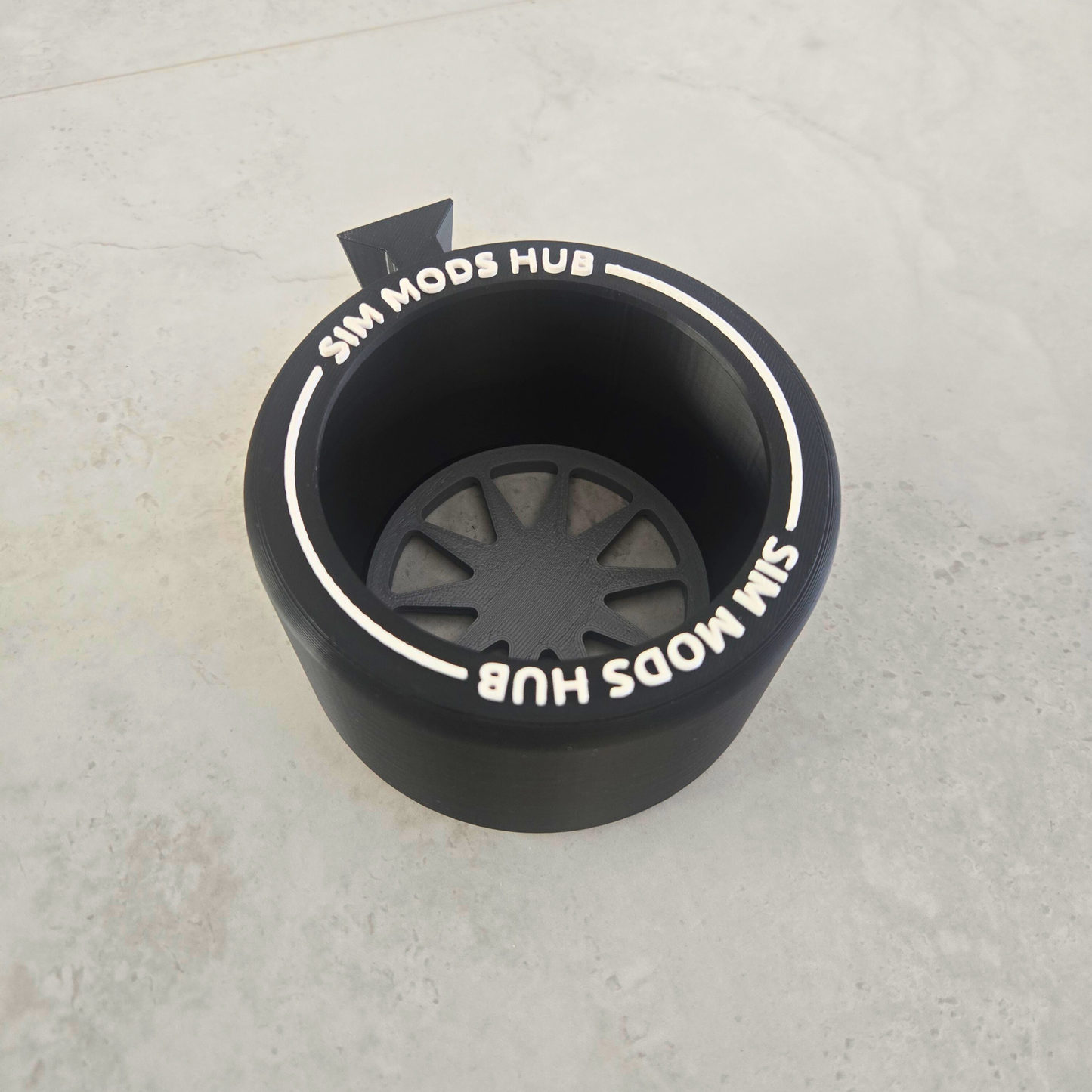 F1-Style Cup Holder for Sim Rigs – Aluminium Profile Mount